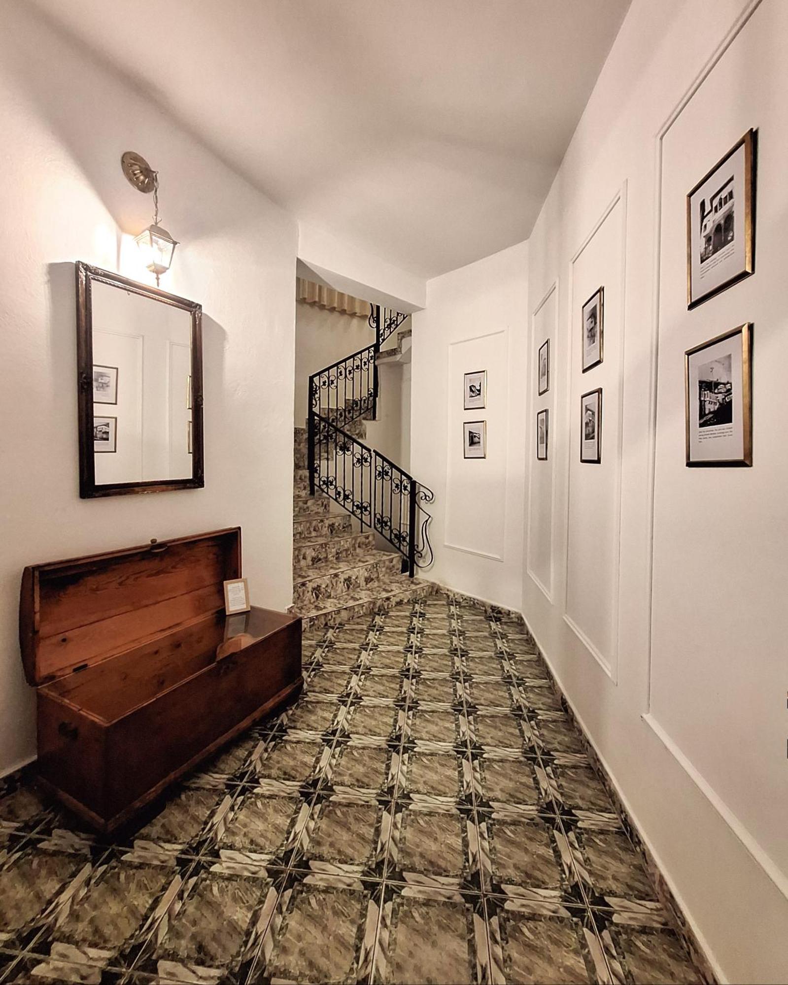 Villa Mishel Suites Берат Екстериор снимка